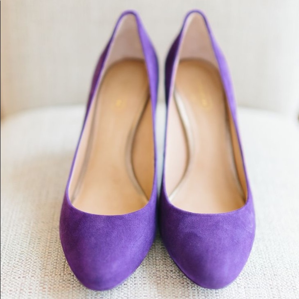 Coach pump size 8 Suede Purple